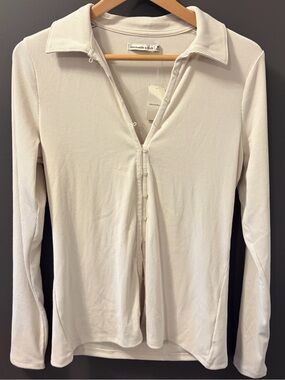 Abercrombie & Fitch Ivory Long Sleeve Button Shirt